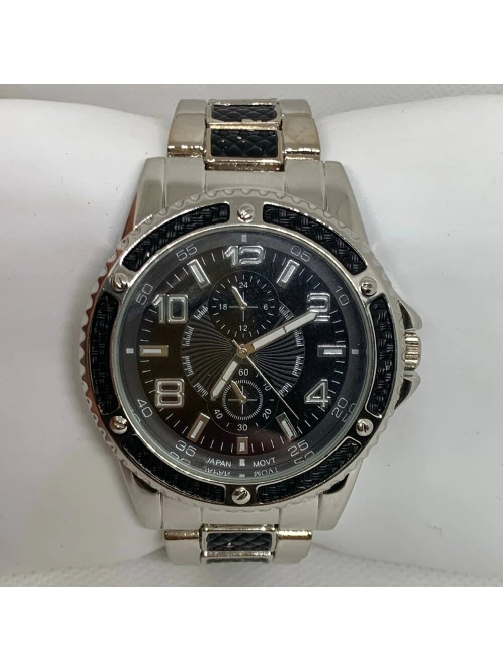 FMD men’s silver black tone wrist watch quartz analog 48mm size 7” running